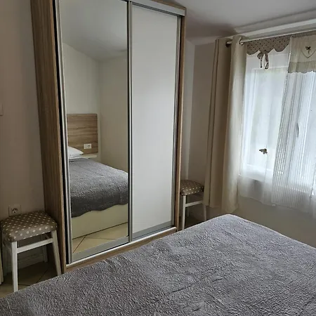 Ema Апартаменты *