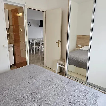 Ema * Supetarska Draga