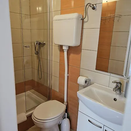 Ema Апартаменты *