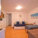 Ema With Heated Pool Διαμέρισμα