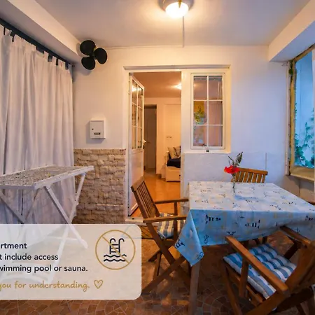 Διαμέρισμα Ema With Heated Pool *